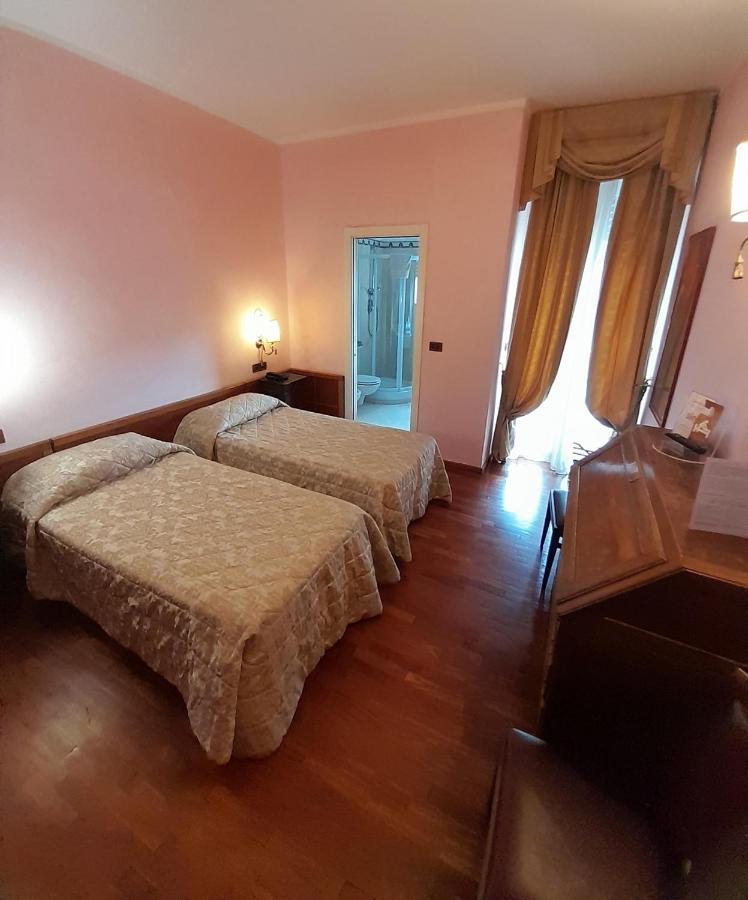 Hotel Continental Turin Exterior photo