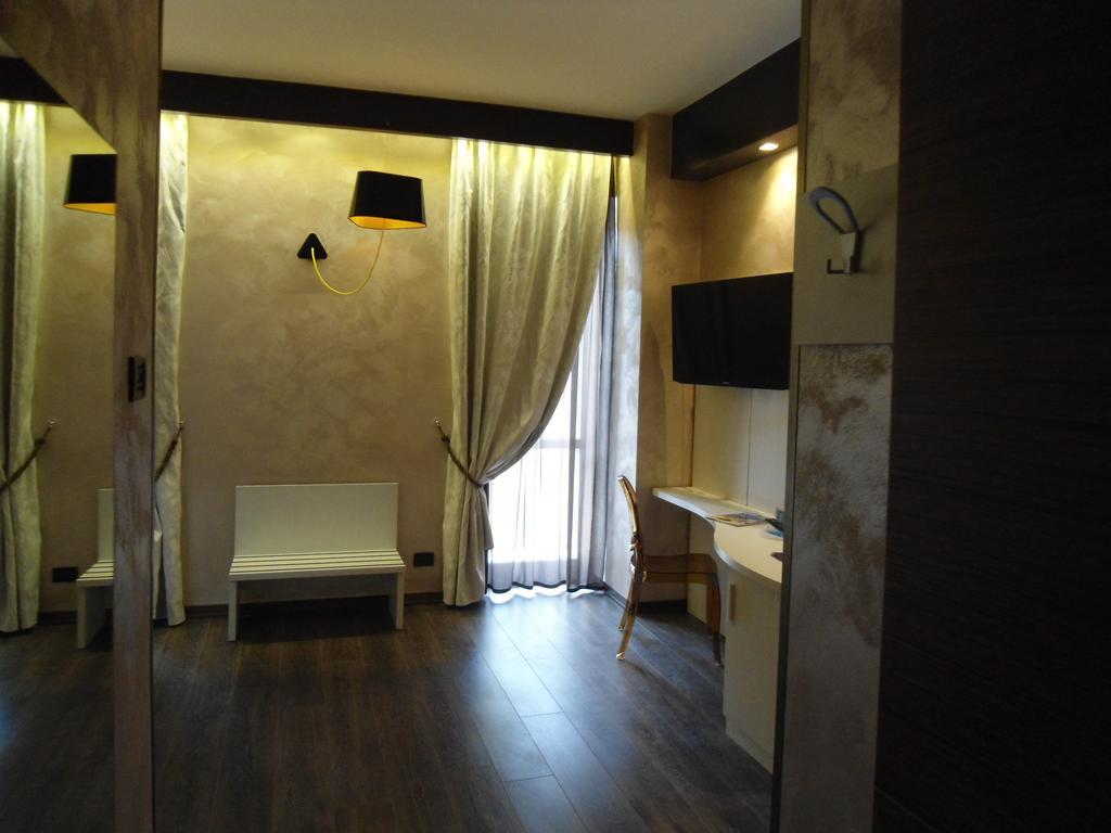 Hotel Continental Turin Exterior photo